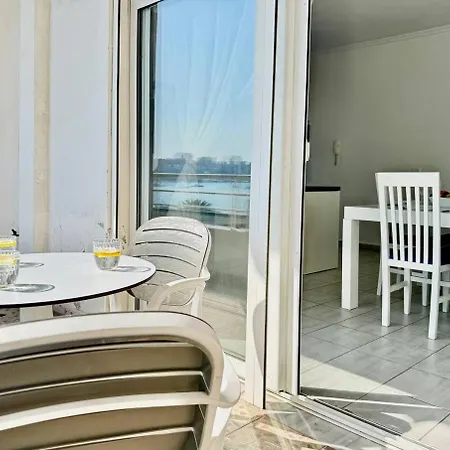 Robin Sea View Saranda