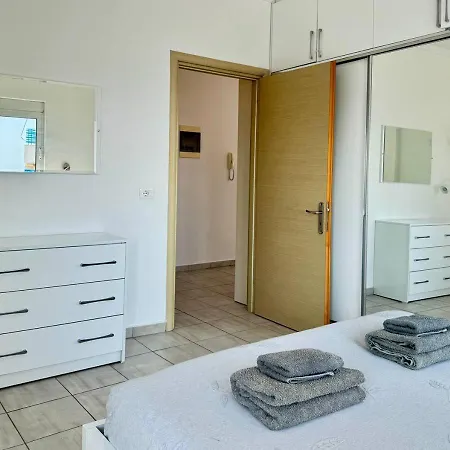 Appartement Robin Sea View *