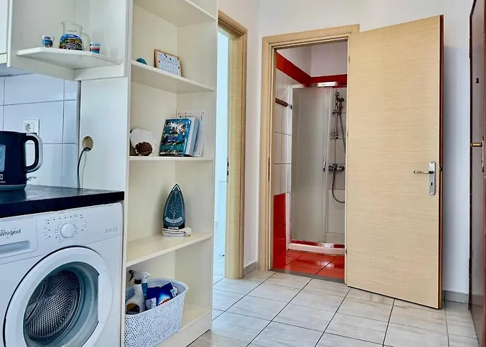 Robin Sea View Sarandë